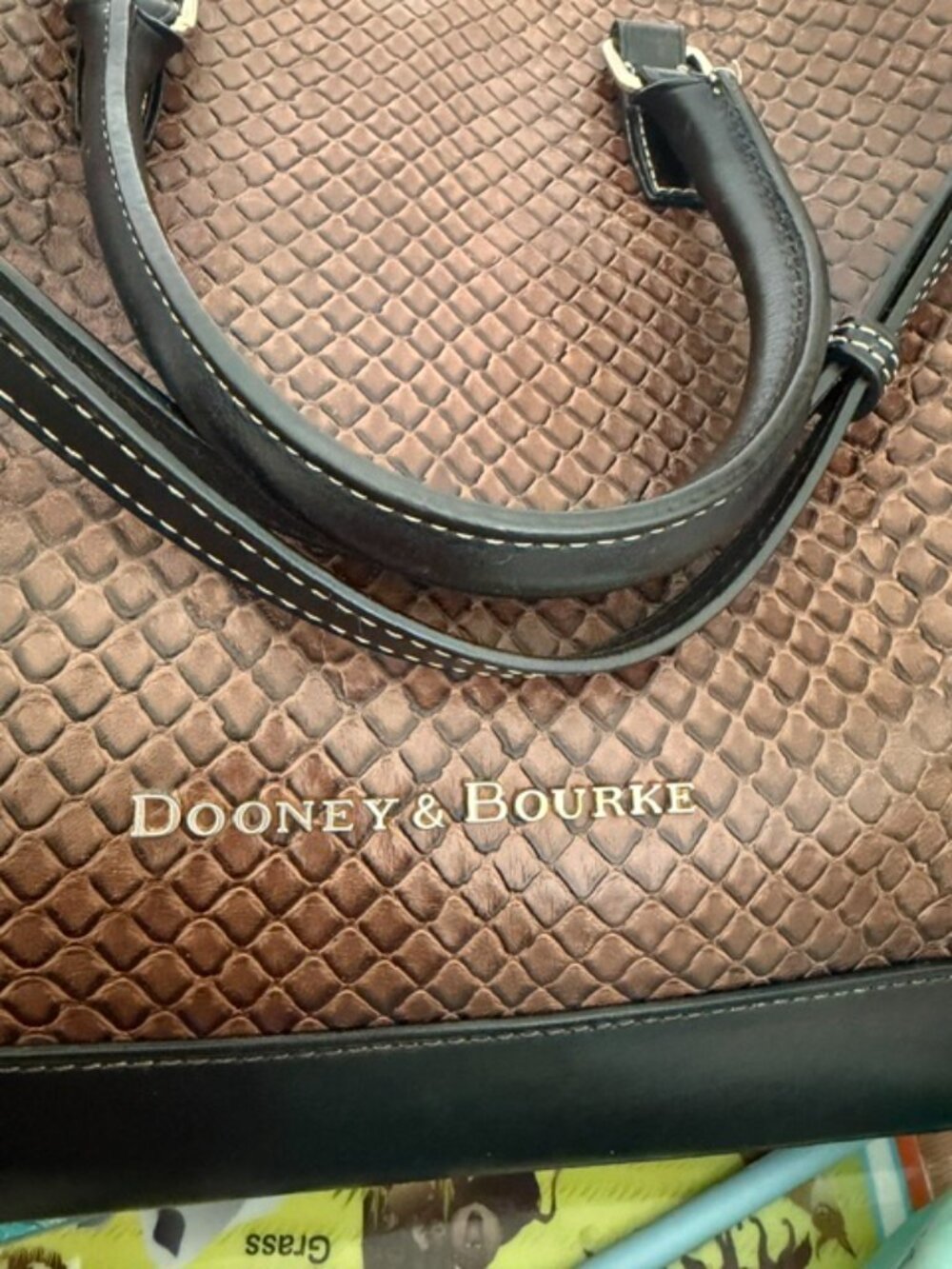 Beautiful Dooney & Bourke Pebbled Leather Tote in a rich brown shade 🤎✨ - Picture 7 of 11